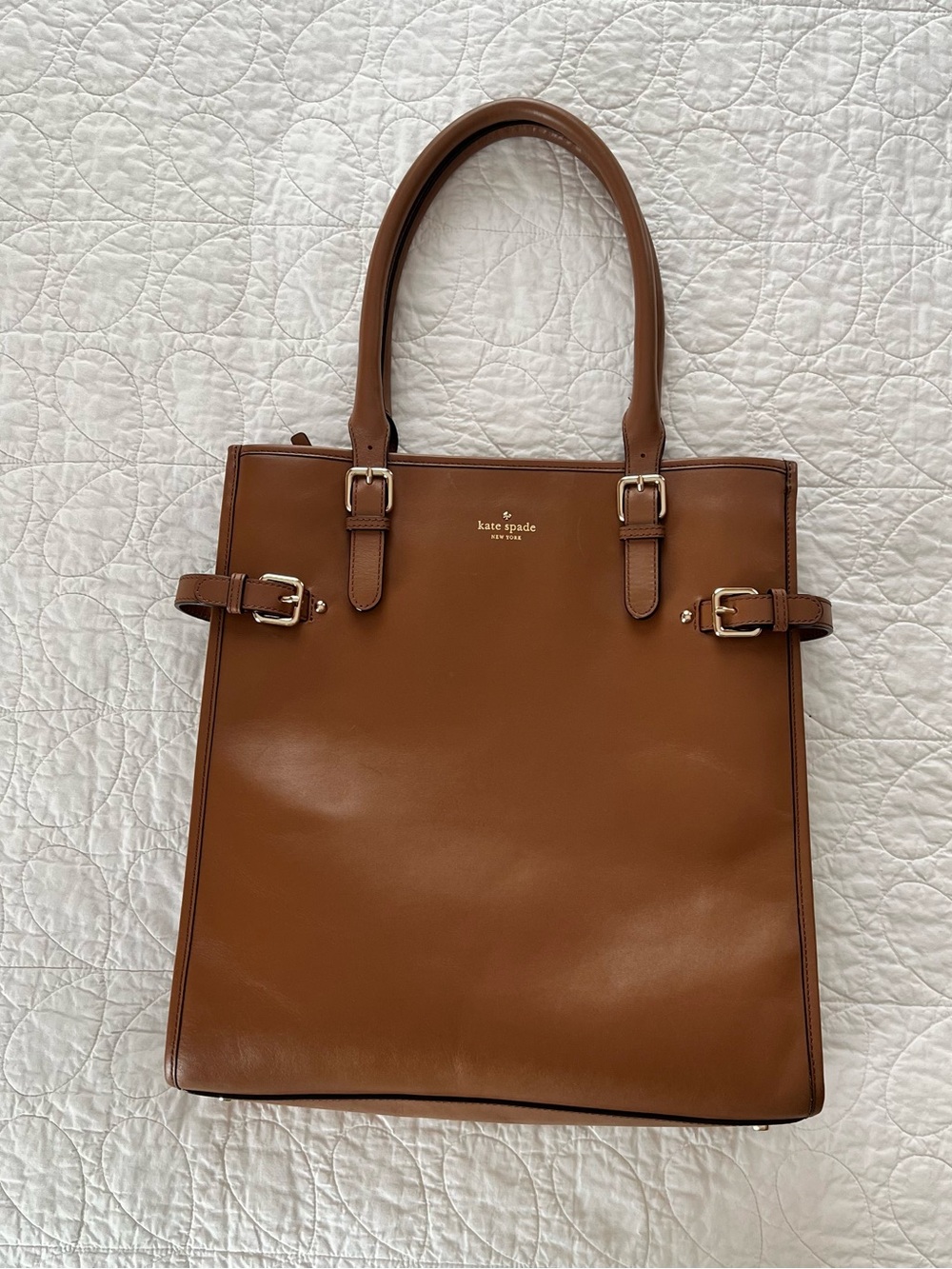 kate spade New York Jackson Vanston Leather Tote in Brown w/Gold Buckles Luxury